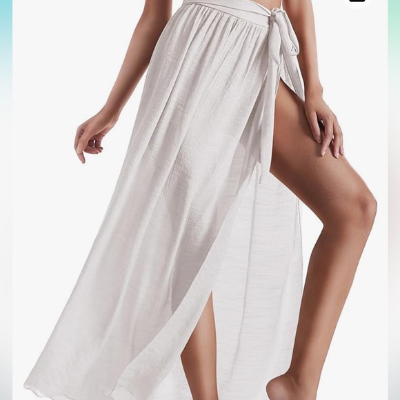 Eicolorte Beach Sarong Pareo Womens Semi-Sheer Swimwear Cover Up Skirt in white - Picture 3 of 6